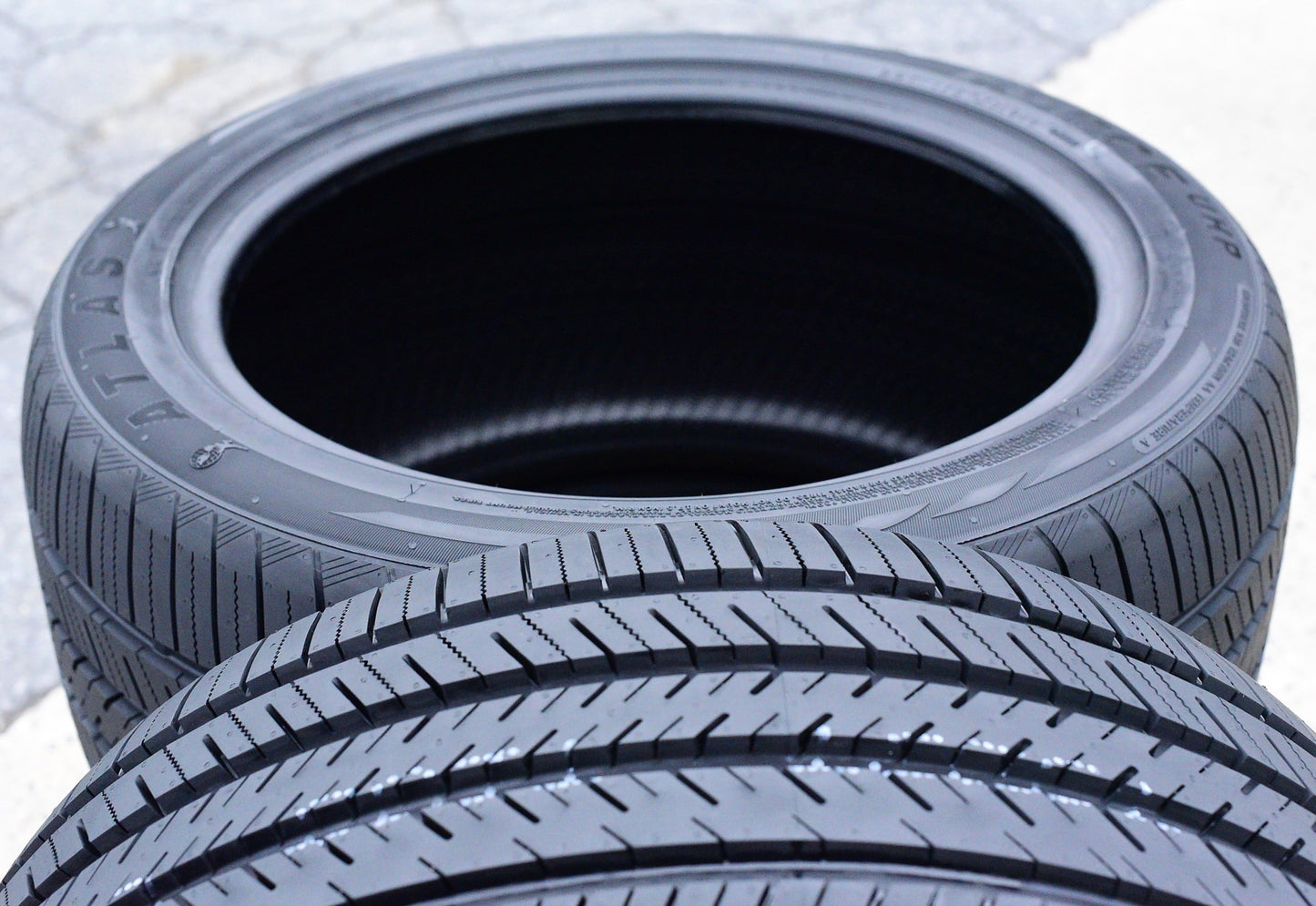 A pair of 2 (2)265/35R20 99Y XL high performance all-season tires fit: 2015-23 Ford Mustang EcoBoost Premium, 2012-13 Audi A7 Quattro Base