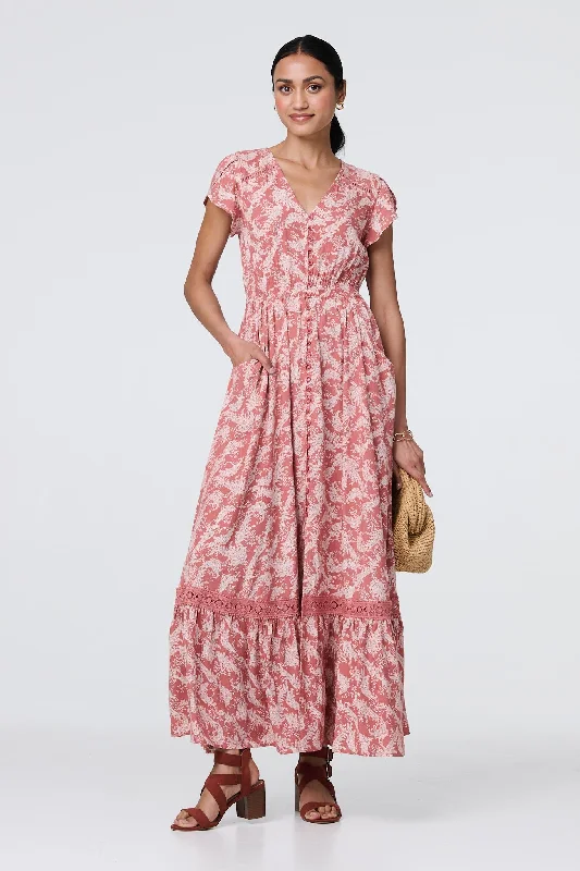 Feminine fashion to express your unique style Paisley Print A-Line Tiered Maxi Dress Feminine fashion to express your unique style Paisley Print A-Line Tiered Maxi Dress