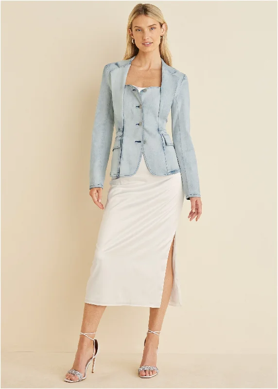 Elegant casual clothing for modern women   Sweetheart Denim Blazer - Light Wash