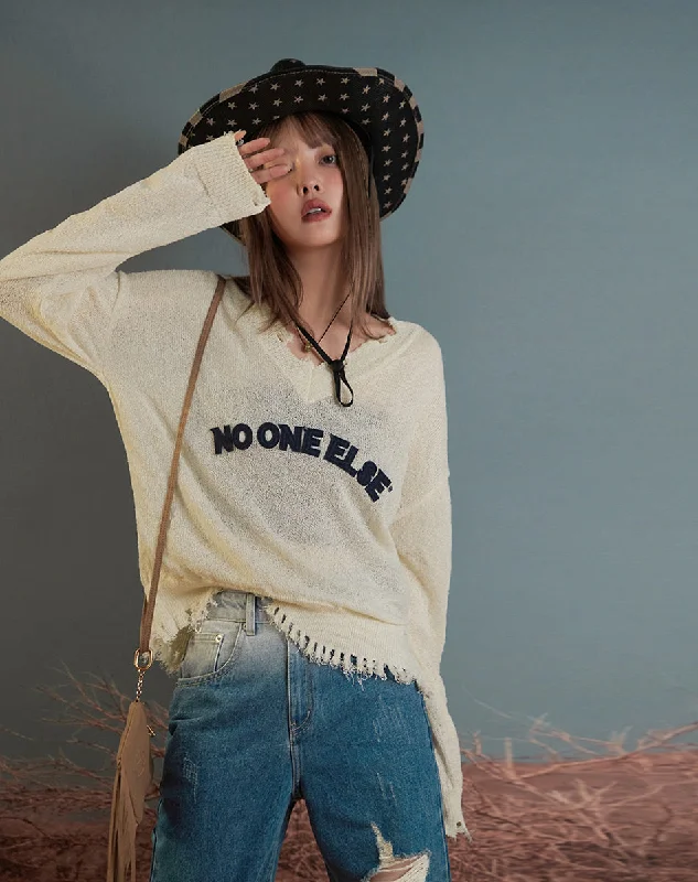 High-quality women’s wear for everyday elegance   Damaged Fringe Hem Knit Sweater