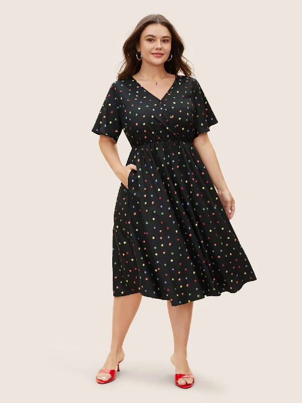 Refresh your wardrobe with high-quality women’s fashion Colored Polka Dot Overlap Collar Midi Dress Refresh your wardrobe with high-quality women’s fashion Colored Polka Dot Overlap Collar Midi Dress
