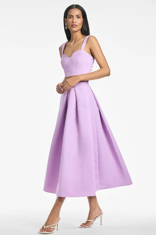 Sporty-chic women’s apparel for active lifestyles   Leighton Skirt - Lilac