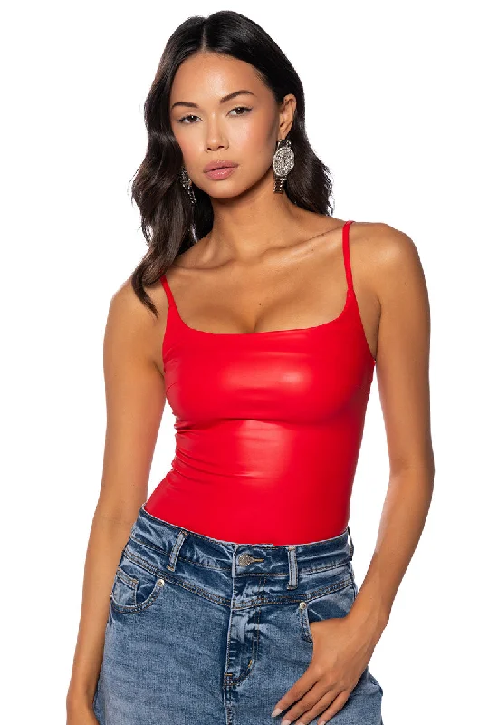 Refresh your wardrobe with high-quality women’s fashion ULTRA STRETCH FAUX LEATHER SQUARE NECK BODYSUIT Refresh your wardrobe with high-quality women’s fashion ULTRA STRETCH FAUX LEATHER SQUARE NECK BODYSUIT