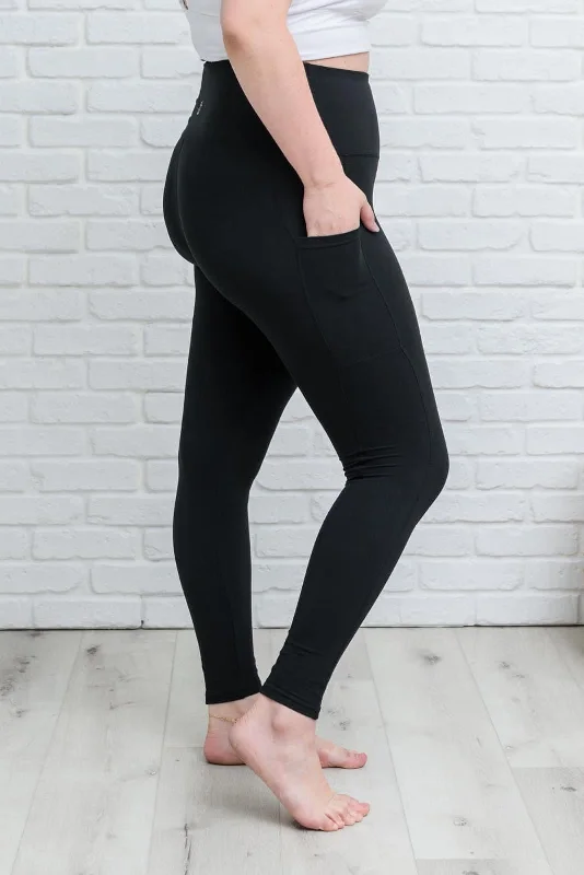 Refresh your wardrobe with stylish women’s outfits Anchored Arrows Classic Comfort Full Length Leggings in black w/pockets Refresh your wardrobe with stylish women’s outfits Anchored Arrows Classic Comfort Full Length Leggings in black w/pockets