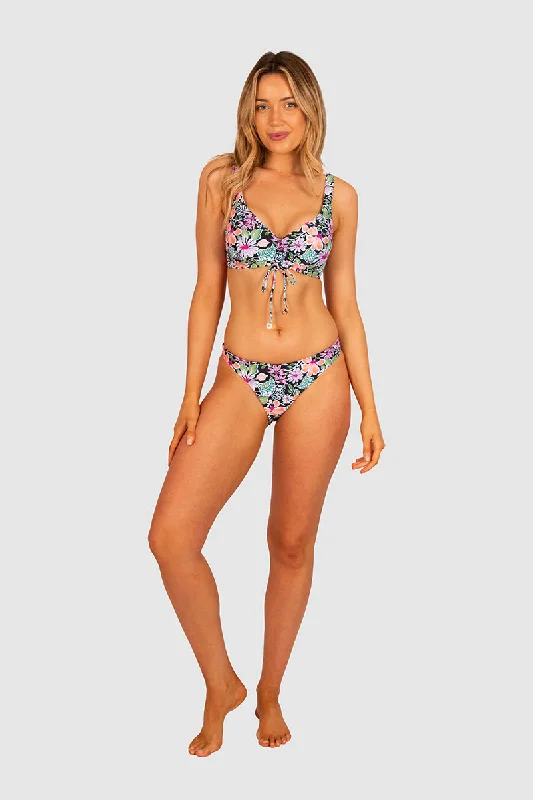 Everyday essentials for a stylish wardrobe   La Fiesta Regular Bikini Pant
